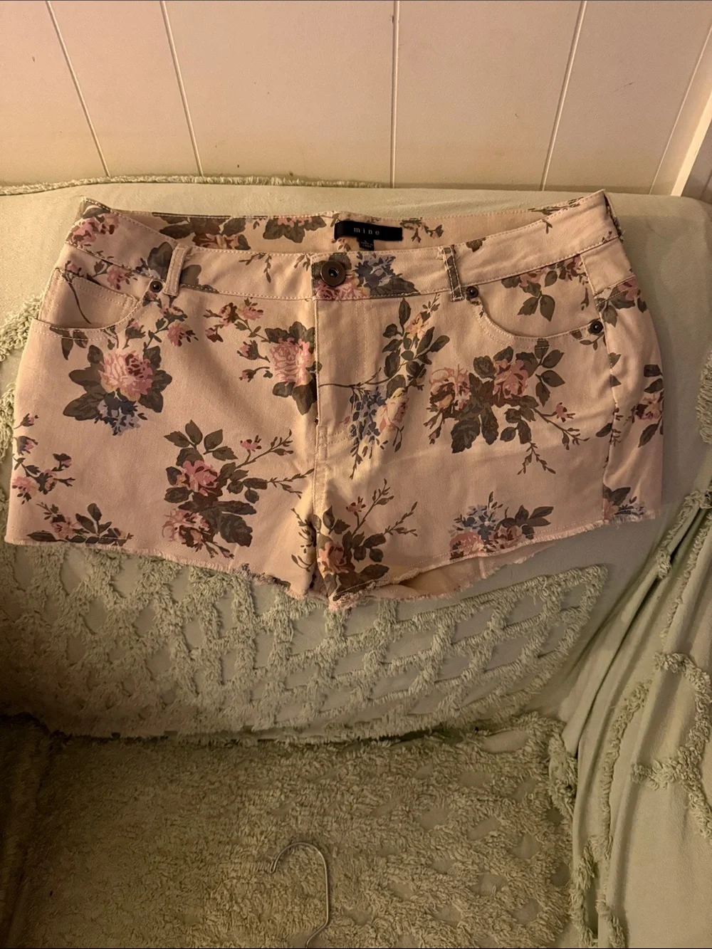 mine light tan Floral Denim Cutoff Shorts
